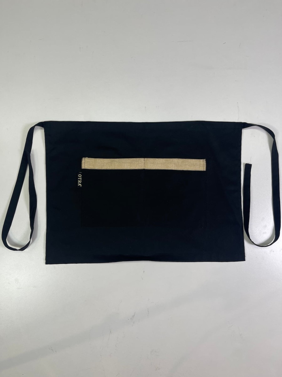 Ποδιά Μέσης Κοντή Μαύρη Με Ψάθινη Λεπτομέρεια Ποδιά Μέσης Κοντή Μαύρη Με Ψάθινη Λεπτομέρεια