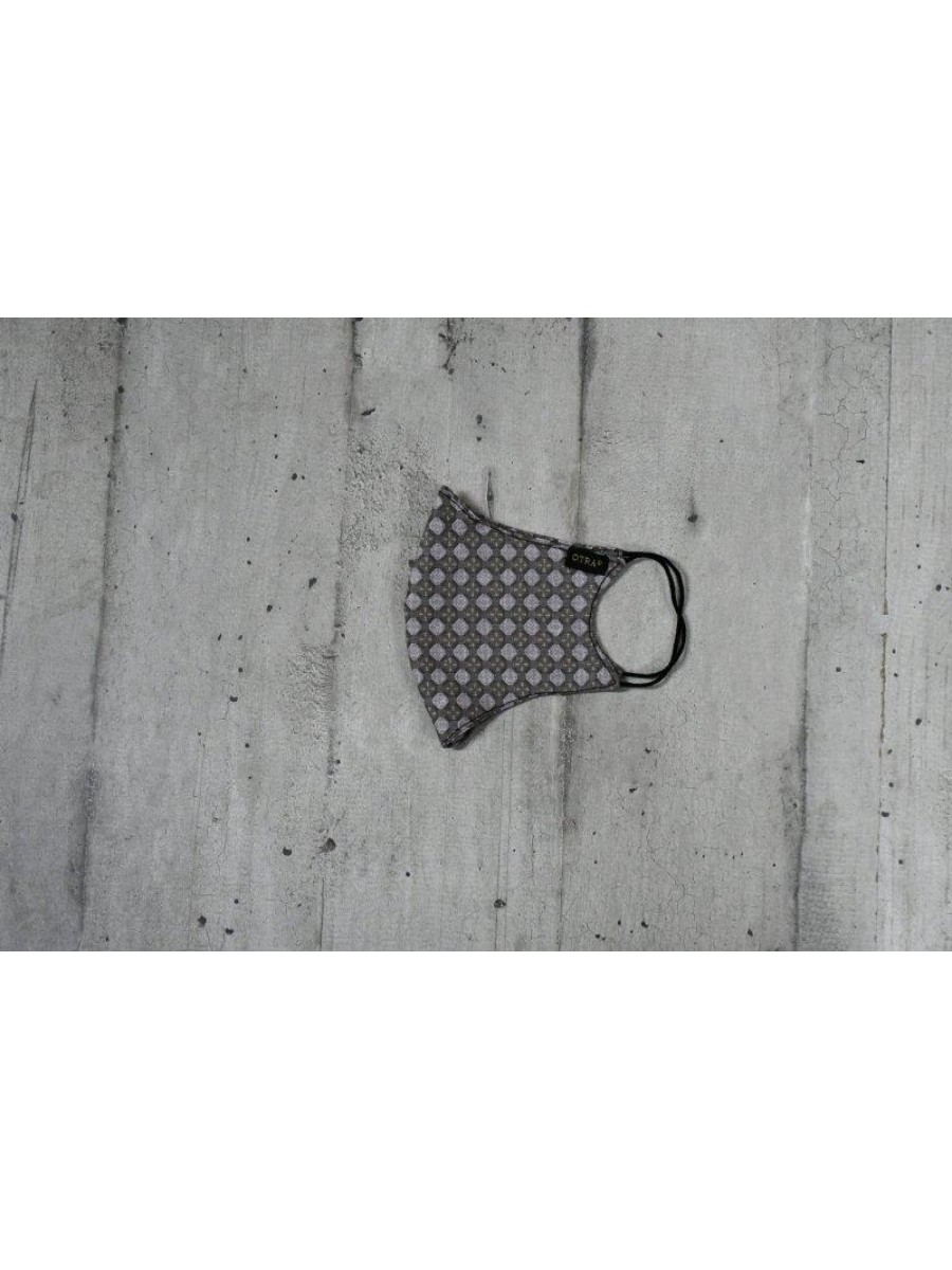 Μάσκα Μπεζ Motif Μάσκα Μπεζ Motif