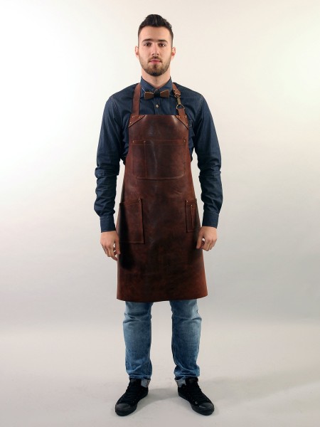 Ολόσωμη Ποδιά Λαιμού Με Καφέ Δέρμα Μόσχου Ολόσωμη Ποδιά Λαιμού Με Καφέ Δέρμα Μόσχου