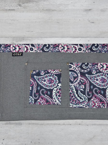 Ποδιά Μέσης Κοντή Γκρι Με Σχέδιο Μοβ Ποδιά Μέσης Κοντή Γκρι Με Σχέδιο Μοβ