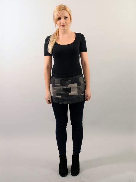 Ποδιά Μέσης Κοντή Τζιν Γκρι Με Σχέδιο Υφαντό Ποδιά Μέσης Κοντή Τζιν Γκρι Με Σχέδιο Υφαντό