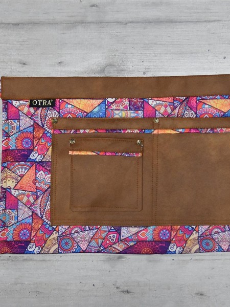 Ποδιά Μέσης Με Σχέδιο Ροζ Και Ταμπά Τεχνόδερμα Ποδιά Μέσης Με Σχέδιο Ροζ Και Ταμπά Τεχνόδερμα