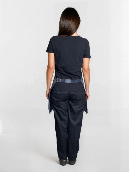 Ολόσωμη Ποδιά Χιαστί Τζιν Με Σχέδιο Και Ανοξείδωτες Λεπτομέρειες Ολόσωμη Ποδιά Χιαστί Τζιν Με Σχέδιο Και Ανοξείδωτες Λεπτομέρειες