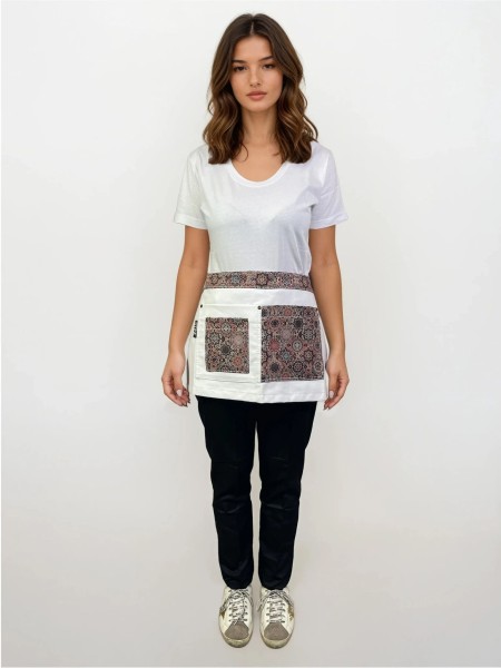 Ποδιά Μέσης Κοντή Λευκή Με Σχέδιο Ποδιά Μέσης Κοντή Λευκή Με Σχέδιο